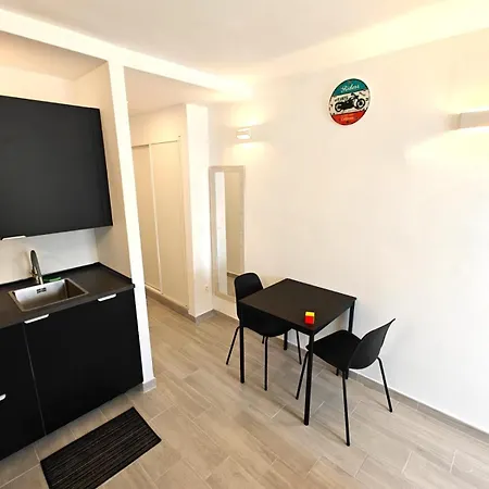 Rubik's Studio, Lovely Americas Appartement